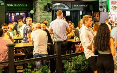 crowd in outdoor Irish Bar