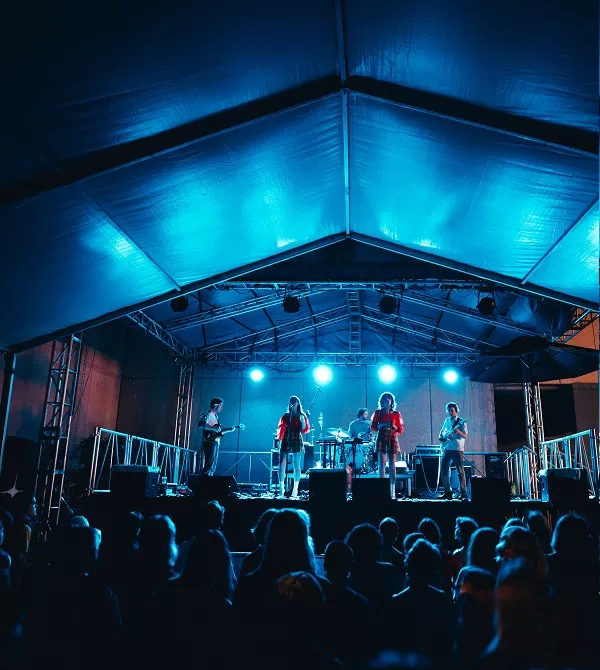 Band performing on stage, credit: Dave Kan. 