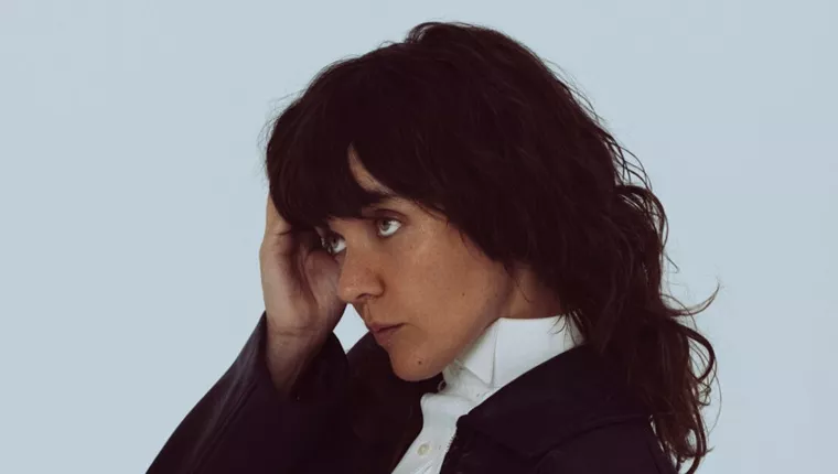 side shot of Courtney Barnett